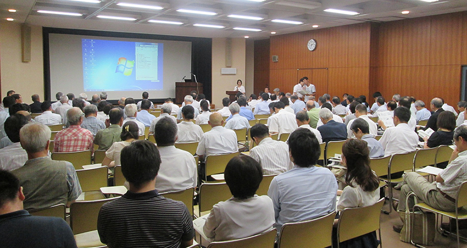 ８月２６日に兵庫県の『ひょうごの生物多様性保全プロジェクト』の団体発表会と認定証交付式が神戸市教育会館において盛大に開催されました。