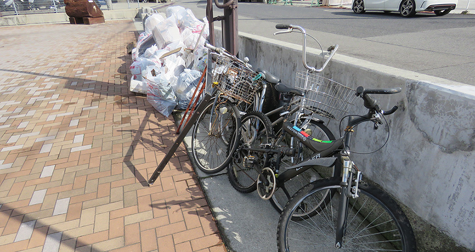 運河に不法投棄されたバイク回収！！