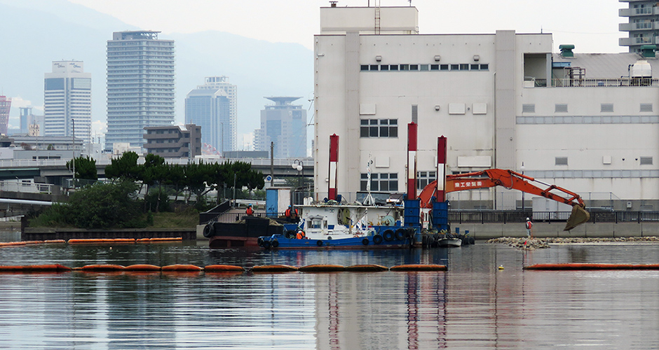 人工砂浜工事も着々と進んでいます！！