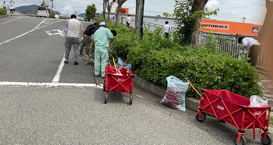 兵庫運河周辺クリーン作戦が行われました。