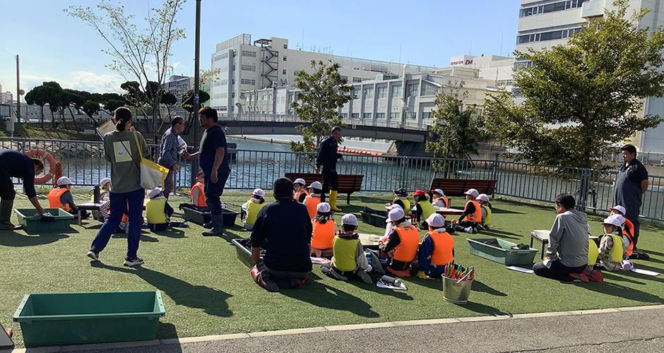 浜山小学校3年生　環境体験学習「アサリプロジェクト」が行われました。