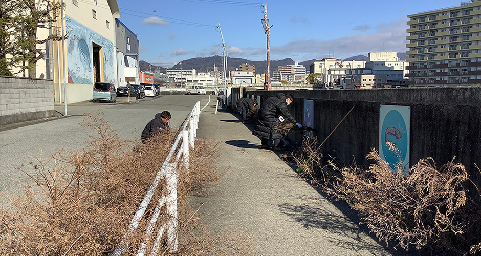 兵庫運河周辺クリーン作戦が行われました。